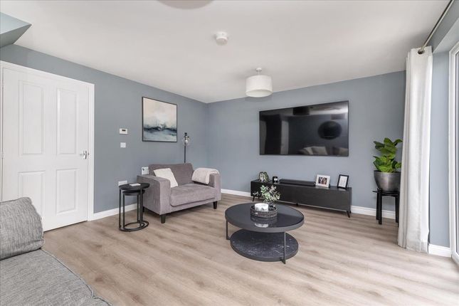 86 Cadwell Crescent, Gorebridge photo 4