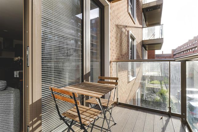 27 Grove House (Flat 5)-15.Jpg