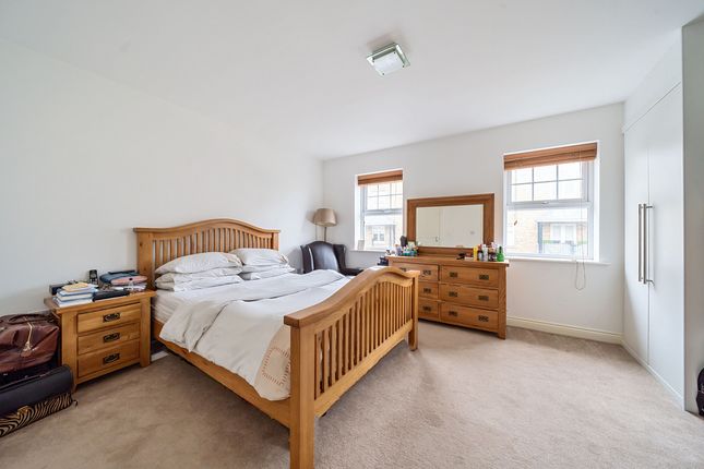 Town house for sale in Hawksmoor Grove, Bromley
