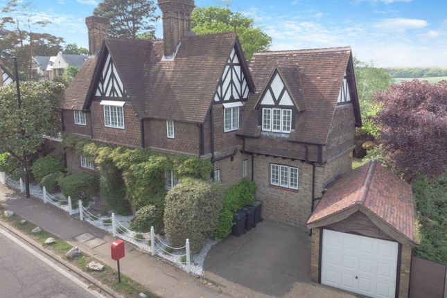 3-bed detached on 83, Camlet Way, Hertfordshire, £1,250,000