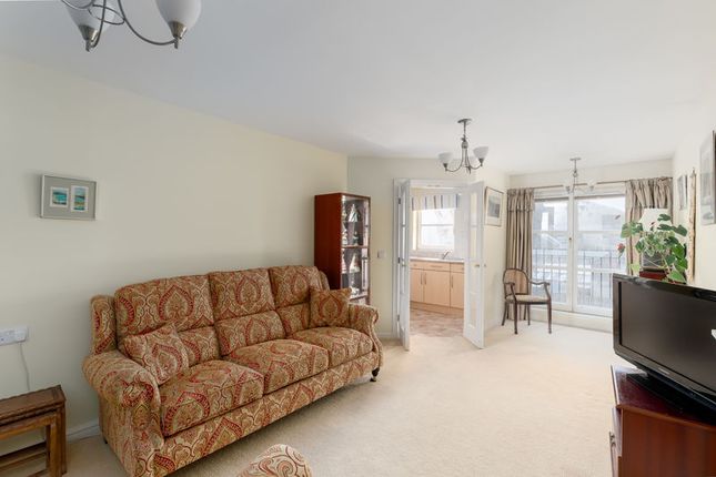 27 Venlaw View, Innerleithen Road, Peebles photo 3