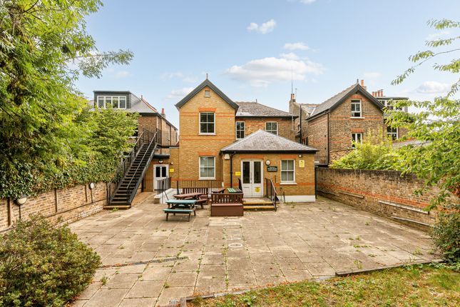 9, Longfield Road, London photo 2