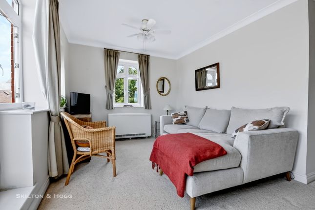 10, Brindley Court, Daventry photo 3
