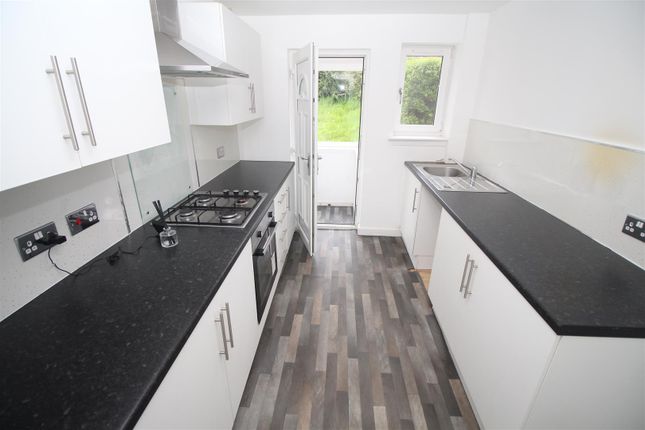 11, Fergus Road, Greenock photo 3