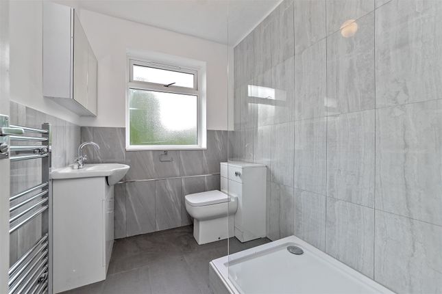 10, Flint Way, St Albans photo 4