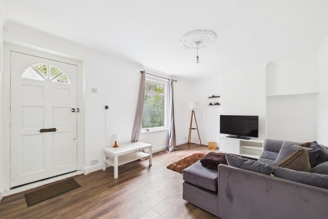 97, Stavordale Road, Carshalton photo 2