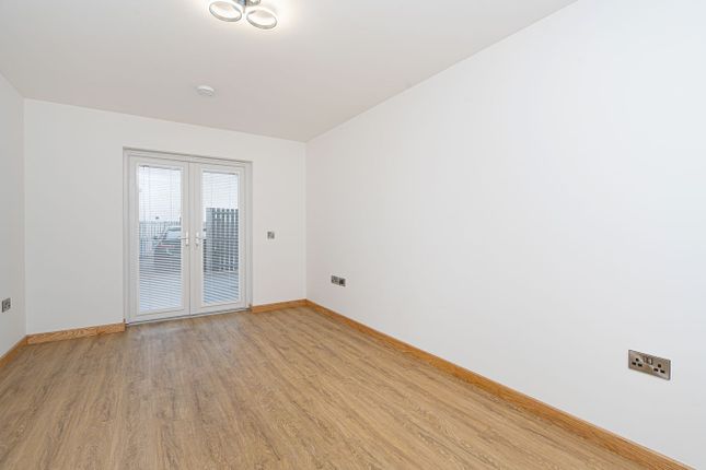 85, The Avenue, Lochgelly photo 4