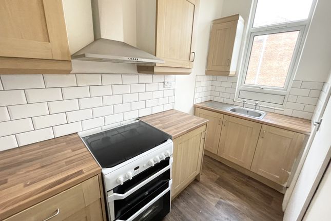 6, Rowland Place, Leeds photo 3