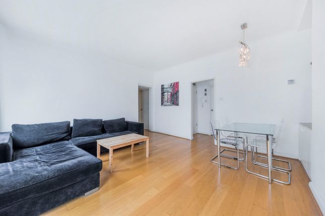 Flat for sale in Cleveland Street, Fitzrovia