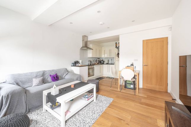 Flat for sale in Malborough House, Hampstead, London