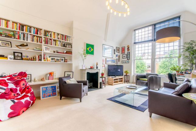 Thumbnail Flat to rent in Compayne Gardens, South Hampstead, London