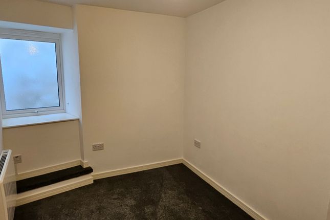 Flat 1, Bank House, Great Torrington photo 3
