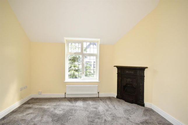 Flat to rent in Sunset Avenue, Woodford Green