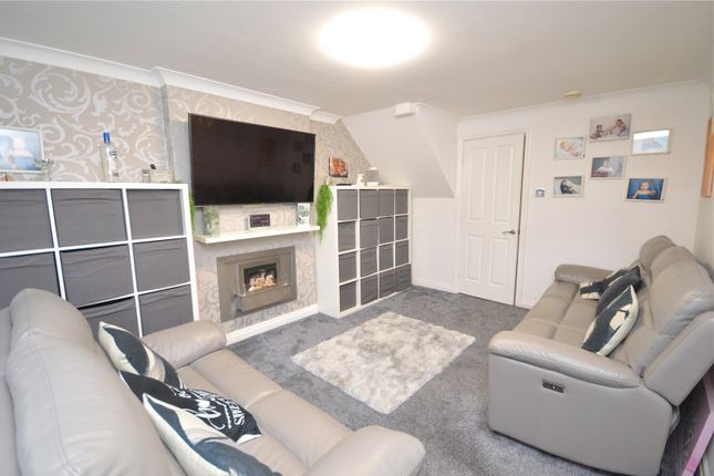 35, Raylands Lane, Leeds photo 2