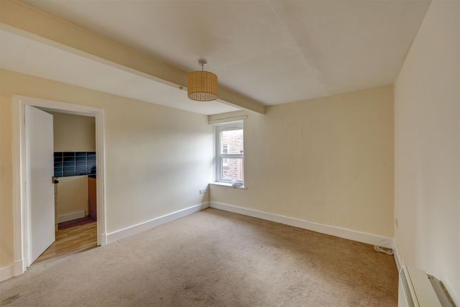 Flat 1, Auction Mart House, Castlegate, Penrith photo 3