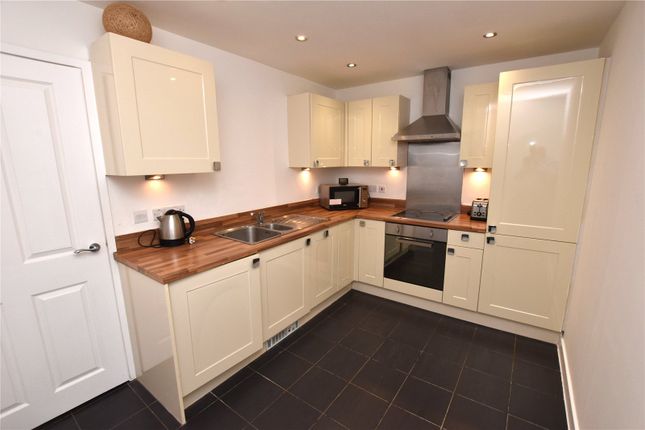 Flat 26, Bradford photo 4