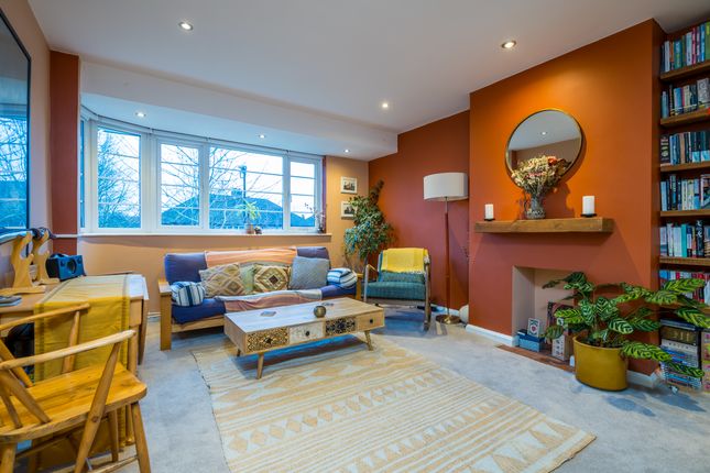 4, Hambledon Gardens, London photo 2