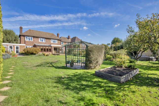 9, Knowsley Way, Hildenborough photo 2