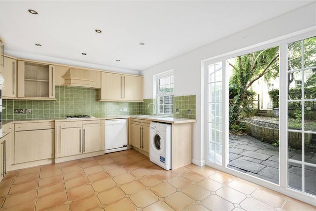 35, Mandelbrote Drive, Oxford photo 3