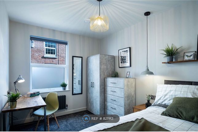 Thumbnail Room to rent in Rodney Street, Macclesfield