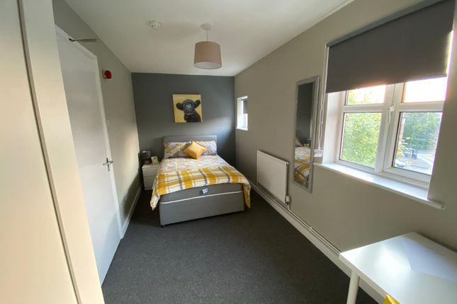 Flat to rent in Room 1, Denison Street, Nottingham