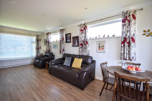 5, Vanessa Road, Louth photo 4