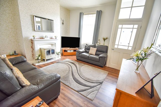 217 Dumers Lane, Manchester photo 4