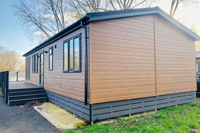 Mobile/park home for sale in Crow Lane, Little Billing, Northampton