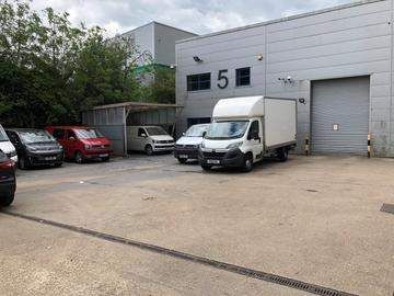 Industrial to let in Enterprise Way, Hemel Hempstead