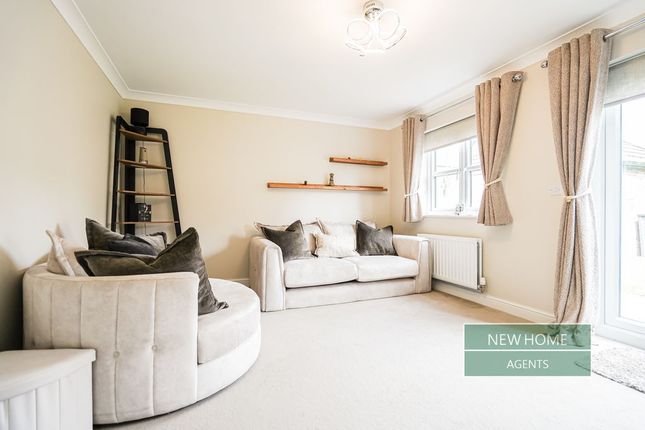 28, Larch Lane, Preston photo 3