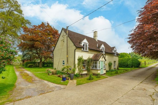 Country house for sale in Aylesbury Road, Great Missenden