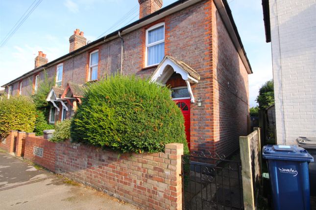 Thumbnail Property to rent in Manor Terrace, Fern Road, Godalming