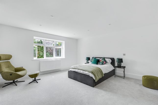 Bedroom 1_2.Jpeg