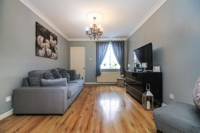 11, Harvey Close, Ashington photo 2