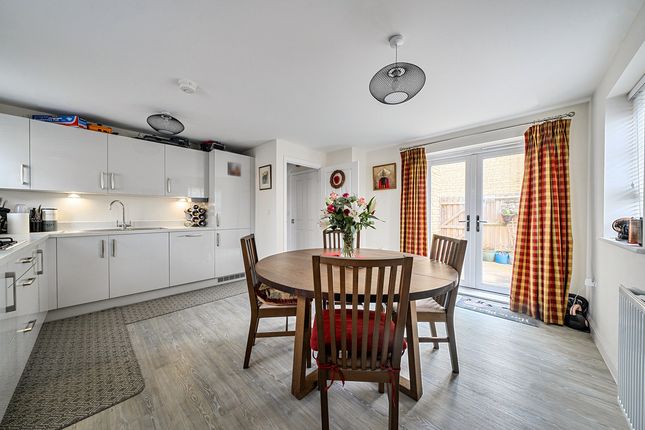 23, Gladstone Road, Melksham photo 4