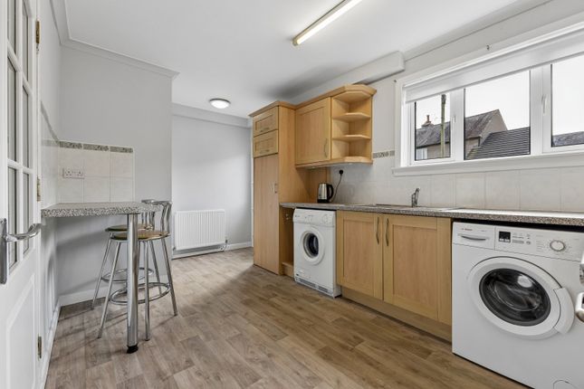 26, McLaren Terrace, Stirlingshire photo 4