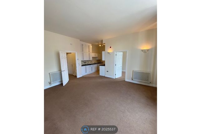 Thumbnail Flat to rent in West Street, St. Philips, Bristol