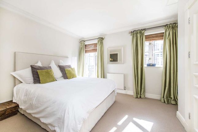 17 Oak Lodge, Oak Lodge, London photo 4