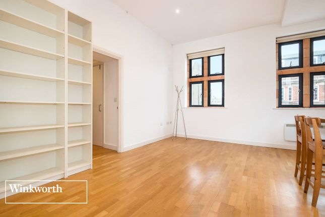 Flat 17, Palmeira Yard, Hove photo 4