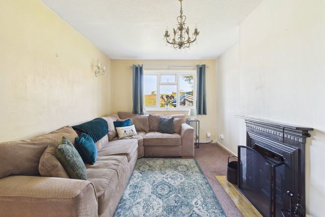 23, Lark Rise, Coleford photo 3