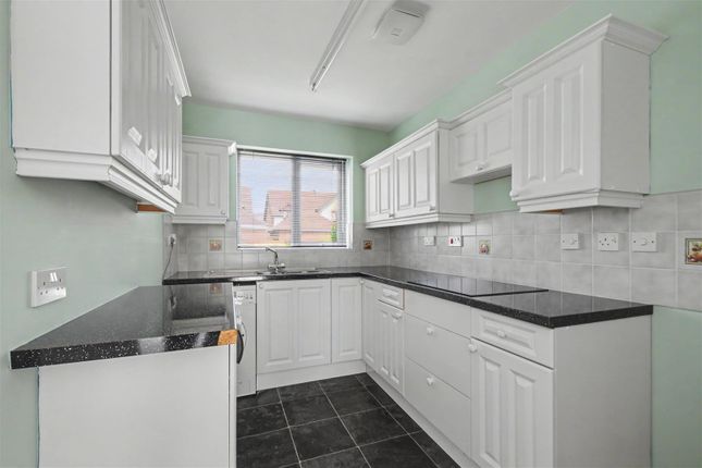 7, Cranfleet Way, Nottingham photo 3