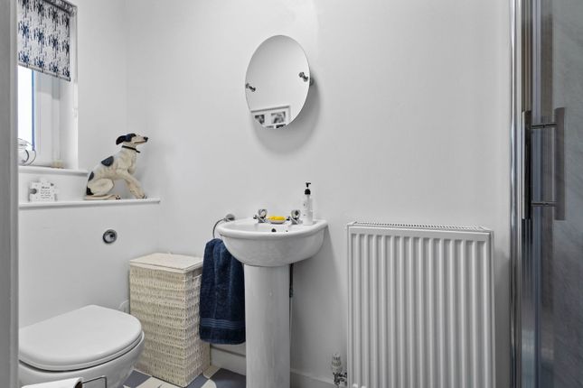 10, Bryden Way, Drongan photo 3