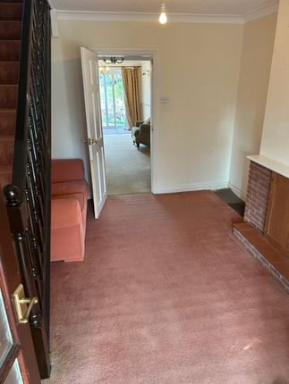 Detached house to rent in Hall Road, Leicester