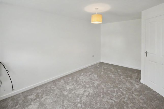 6, Seawell Road, Corby photo 4