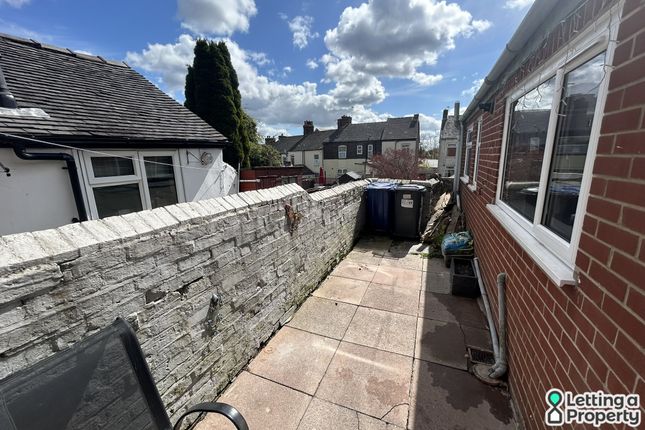 23, Warwick Street, Stoke-On-Trent photo 2