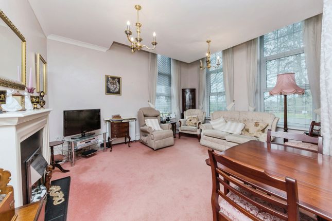 Flat for sale in The Uplands, Bishopton Drive, Macclesfield, Cheshire