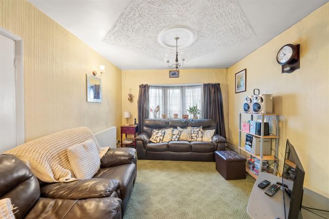 Semi-detached house for sale in Lothian Avenue, Hayes