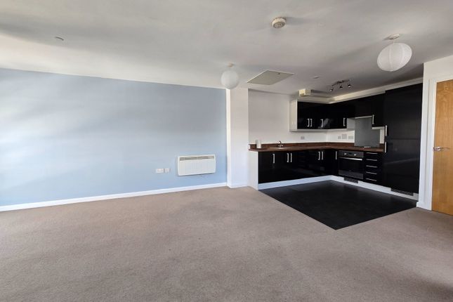 Prince Apartments,36, Phoebe Road, Swansea photo 4