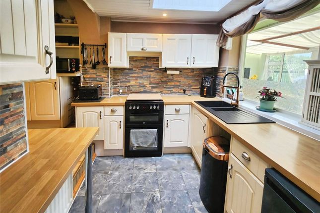 121, Boot Hill, Atherstone photo 4