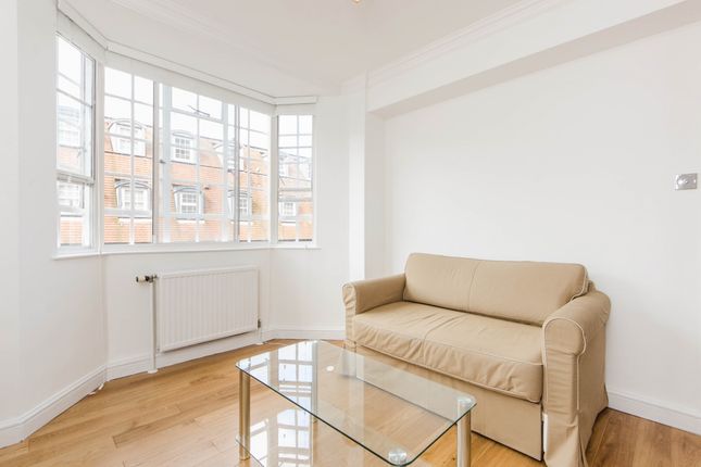 Flat to rent in Chelsea Cloisters, Sloane Avenue, London